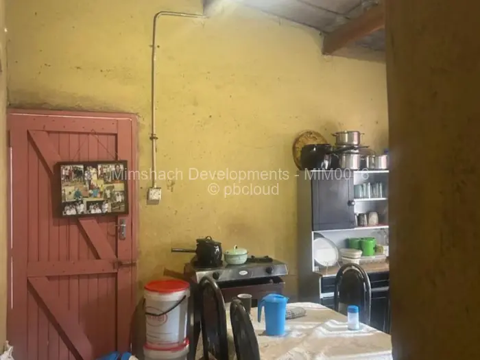 2 Bedroom House for Sale in Highfield, Harare