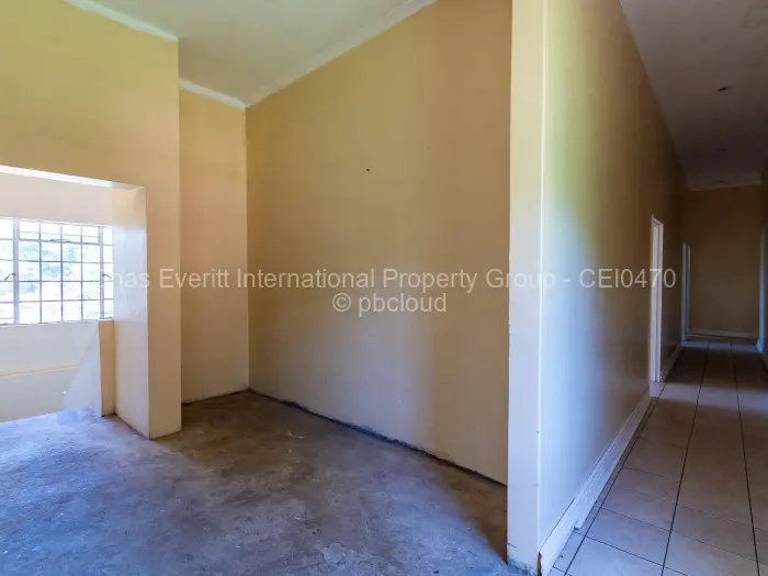 4 Bedroom House to Rent in Glen Lorne, Harare