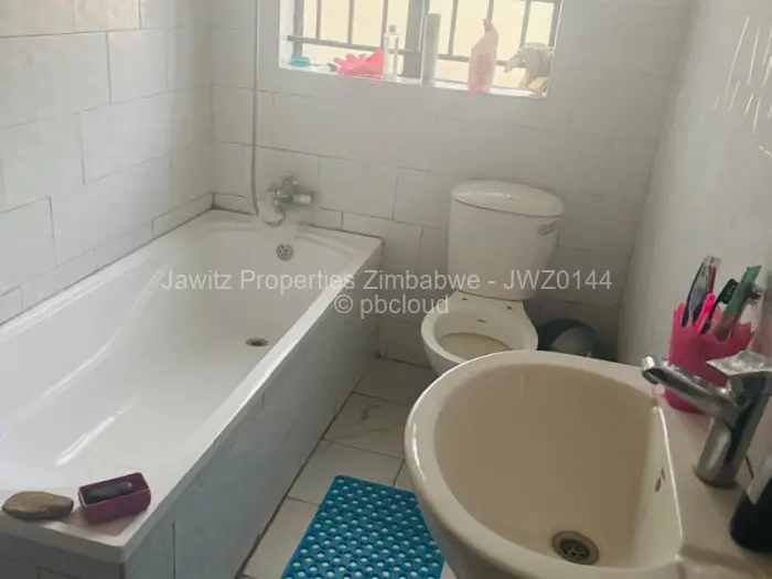 2 Bedroom Cottage/Garden Flat to Rent in Fairview, Harare