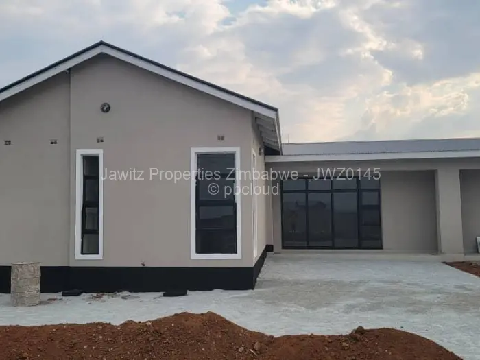 Townhouse/Cluster to Rent in Marlborough, Harare