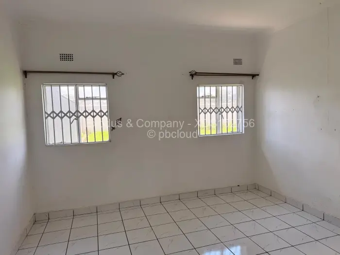 Flat/Apartment for Sale in Strathaven, Harare