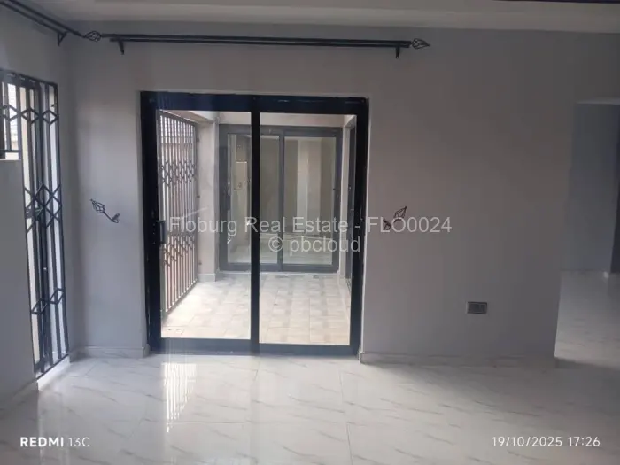 5 Bedroom House to Rent in Ruwa, Ruwa