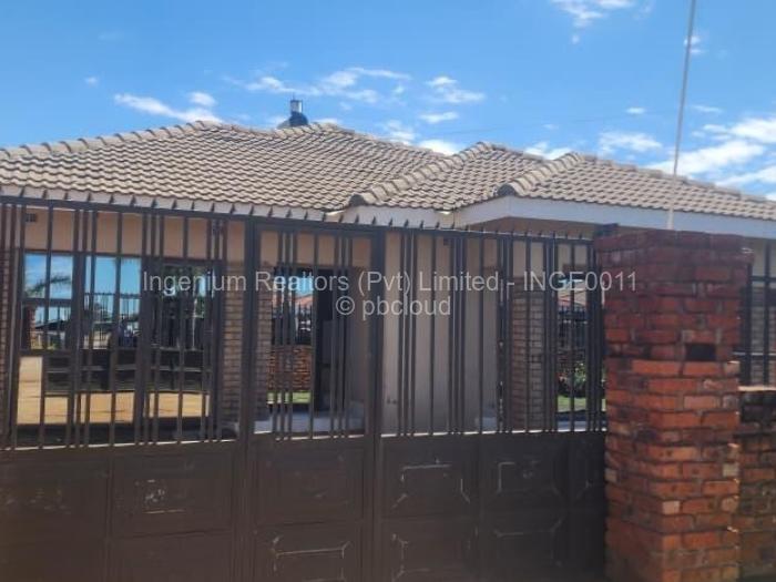 4 Bedroom House to Rent in Madokero Estates, Harare