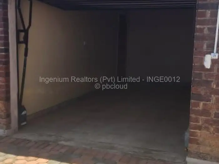 4 Bedroom House to Rent in Madokero Estates, Harare