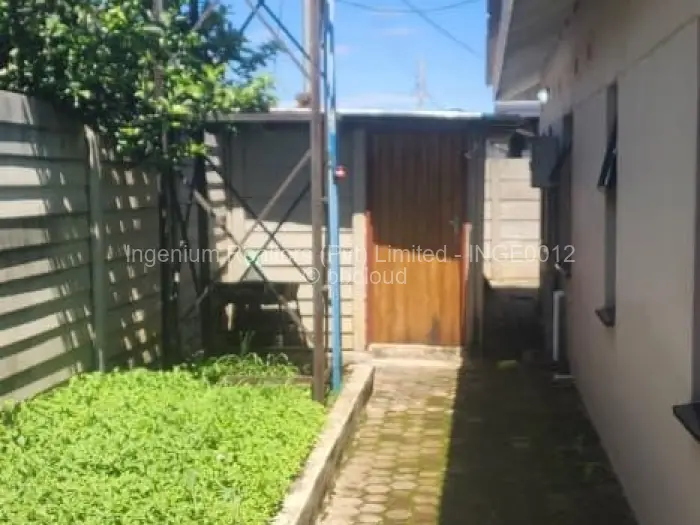 4 Bedroom House to Rent in Madokero Estates, Harare