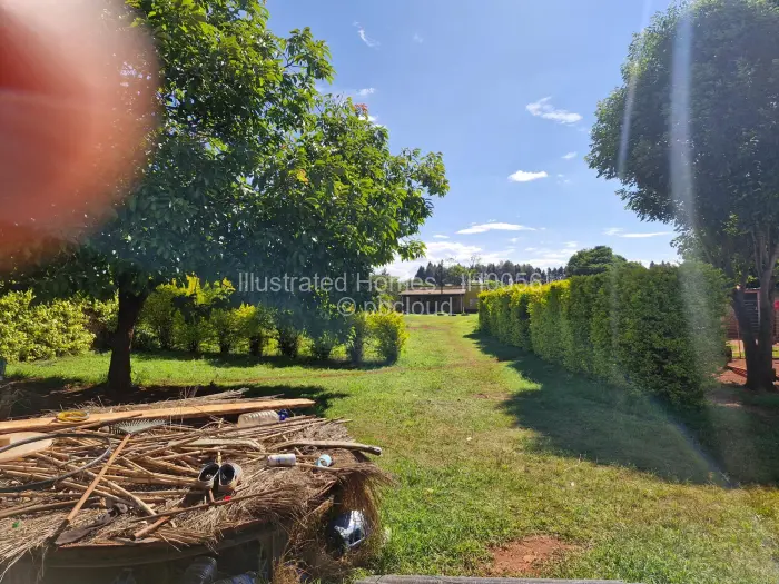 Commercial Stand for Sale in Glen Forest, Harare