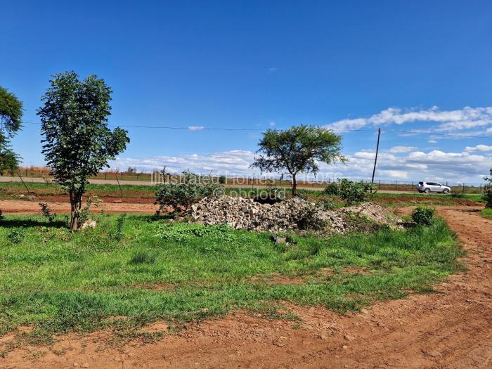 Commercial Stand for Sale in Glen Forest, Harare