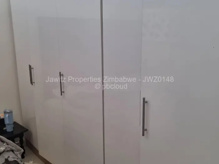 Townhouse/Cluster to Rent in Newlands, Harare