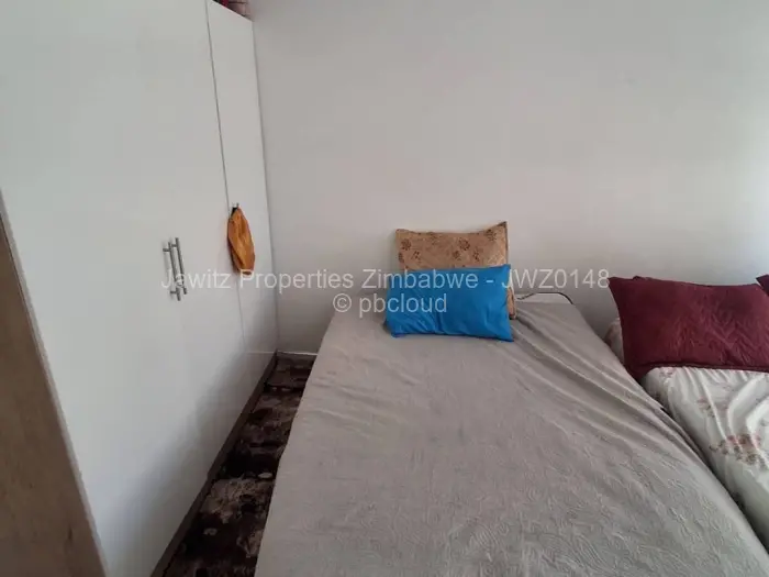 Townhouse/Cluster to Rent in Newlands, Harare