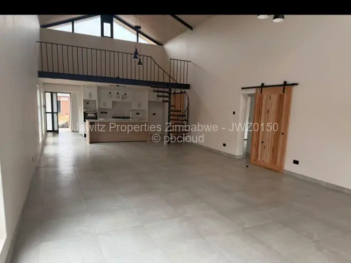 Townhouse/Cluster for Sale in Newlands, Harare