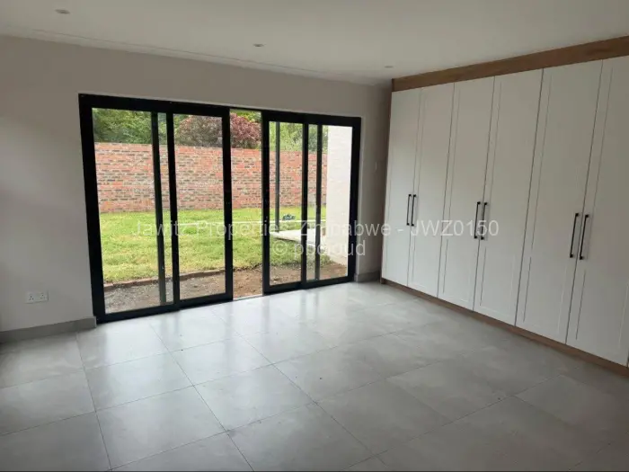 Townhouse/Cluster for Sale in Newlands, Harare