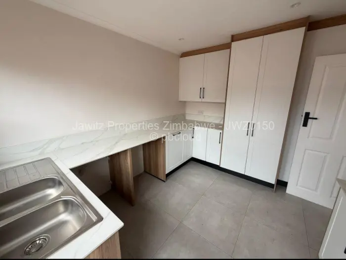 Townhouse/Cluster for Sale in Newlands, Harare