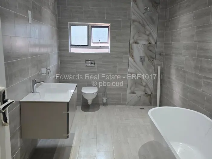 Townhouse/Cluster for Sale in Marlborough, Harare