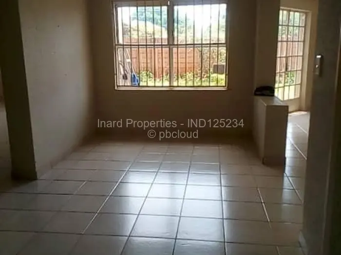 Townhouse/Cluster to Rent in Mandara, Harare