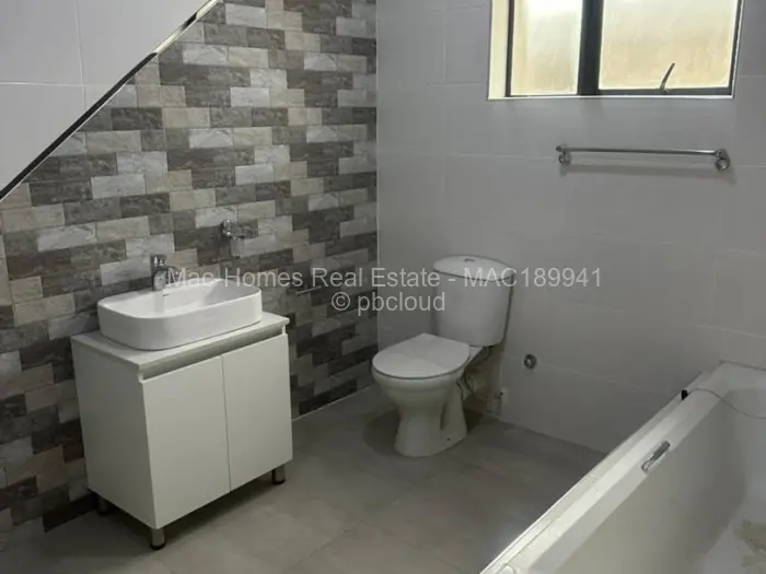 Townhouse/Cluster for Sale in Mabelreign, Harare