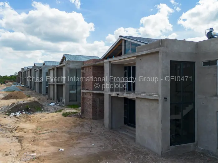 Townhouse/Cluster for Sale in Monavale, Harare