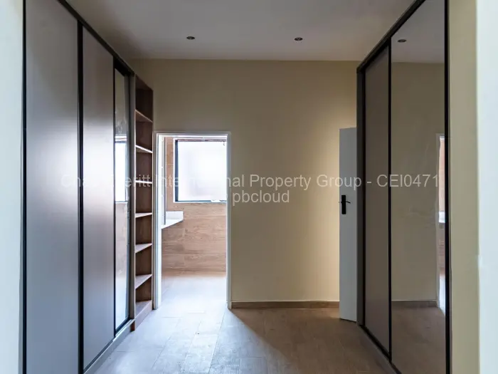 Townhouse/Cluster for Sale in Monavale, Harare