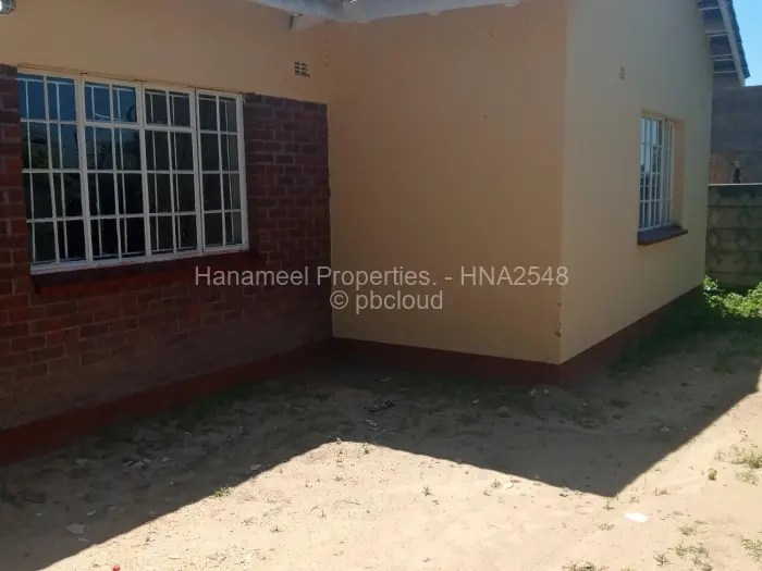 3 Bedroom House to Rent in Zimre Park, Harare