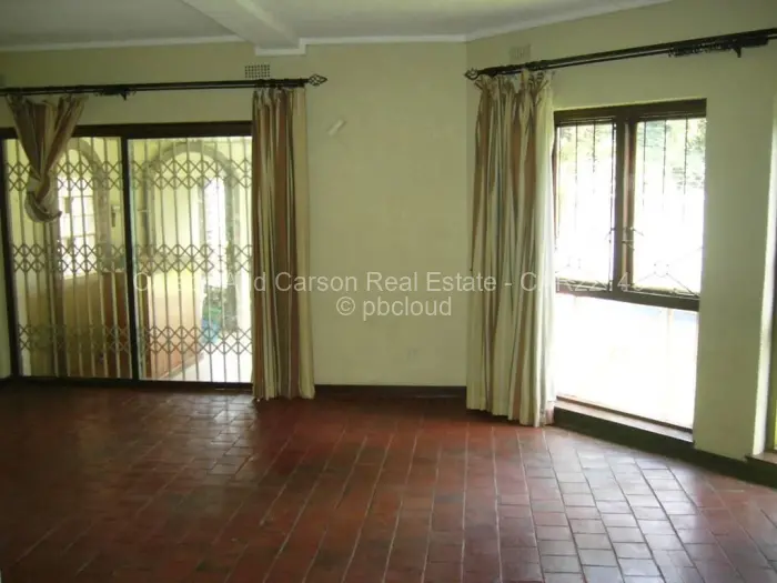 Townhouse/Cluster to Rent in Newlands