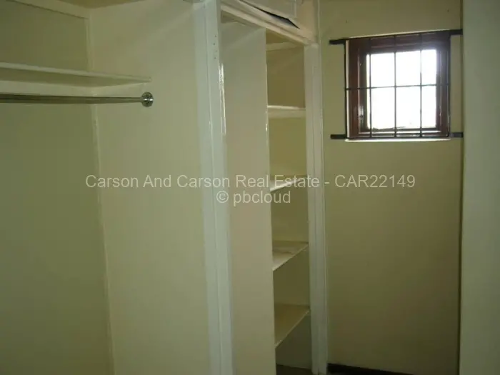 Townhouse/Cluster to Rent in Newlands
