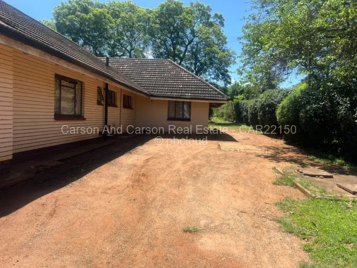 5 Bedroom House to Rent in Mount Pleasant, Harare