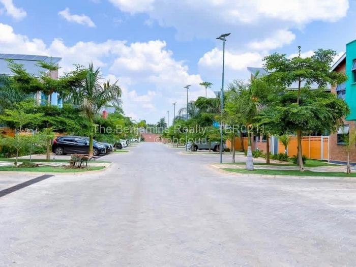Townhouse/Cluster to Rent in Greendale, Harare