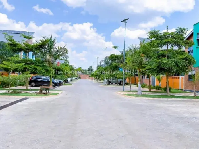 Townhouse/Cluster to Rent in Greendale, Harare