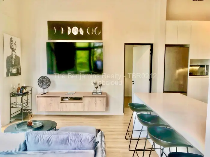 Townhouse/Cluster to Rent in Vainona, Harare