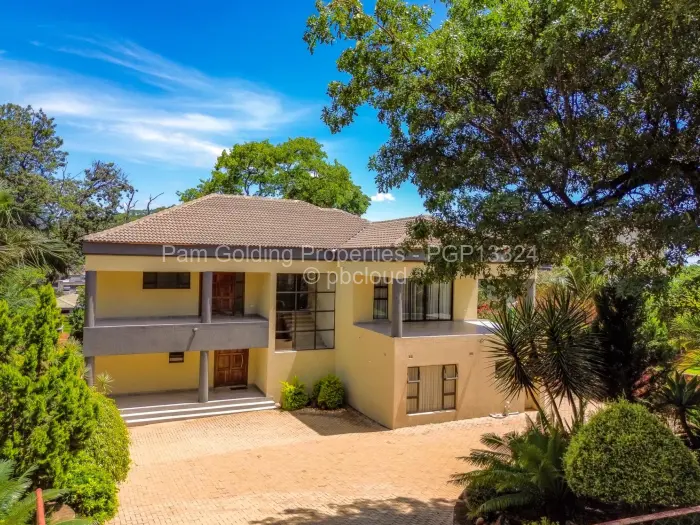 6 Bedroom House for Sale in Shawasha Hills, Harare