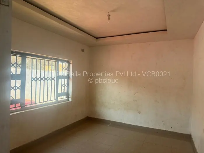 4 Bedroom House for Sale in Lenana Park, Harare