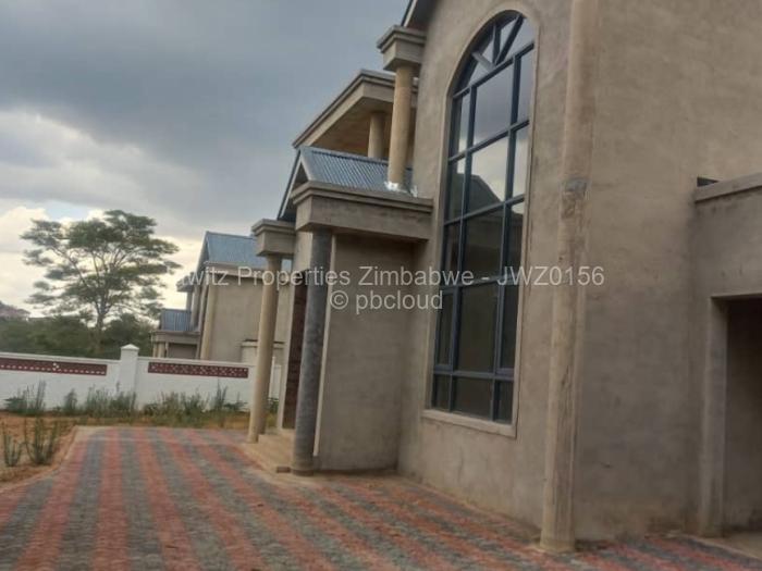 Townhouse/Cluster for Sale in Helensvale, Harare