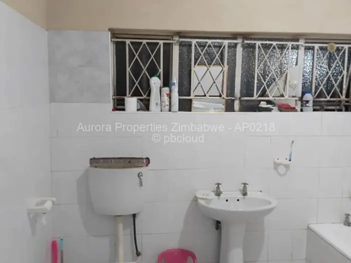2 Bedroom Cottage/Garden Flat to Rent in Westgate, Harare