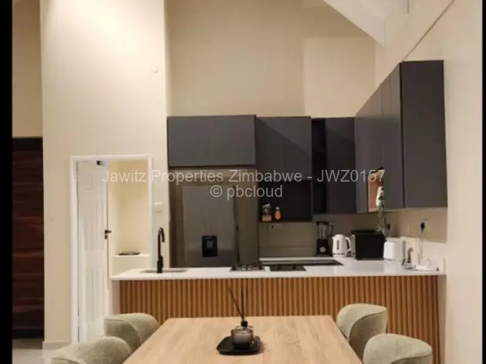 Townhouse/Cluster to Rent in Bluff Hill, Harare