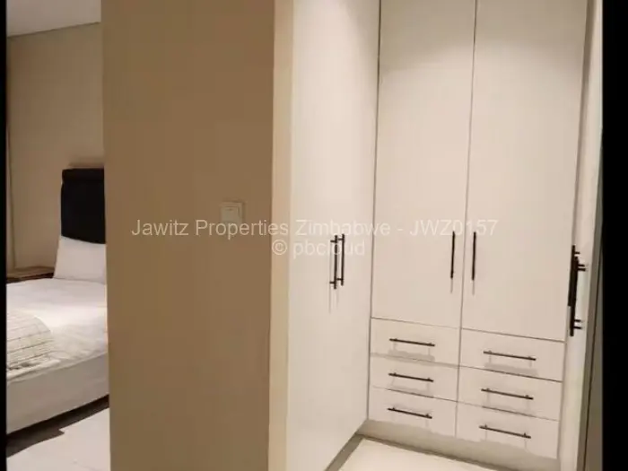 Townhouse/Cluster to Rent in Bluff Hill, Harare