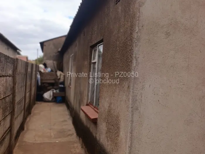 House for Sale in Kuwadzana, Harare