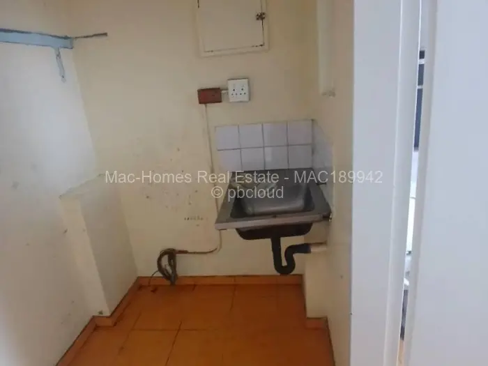 Flat/Apartment to Rent in Harare City Centre, Harare
