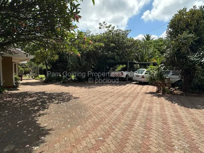 3 Bedroom House for Sale in Hillside Byo, Bulawayo