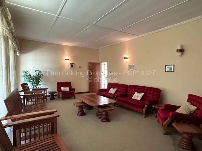3 Bedroom House for Sale in Hillside Byo, Bulawayo