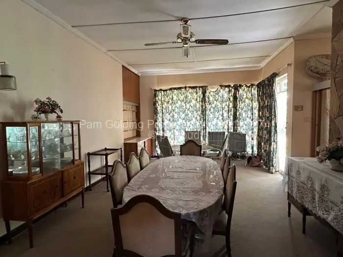 3 Bedroom House for Sale in Hillside Byo, Bulawayo