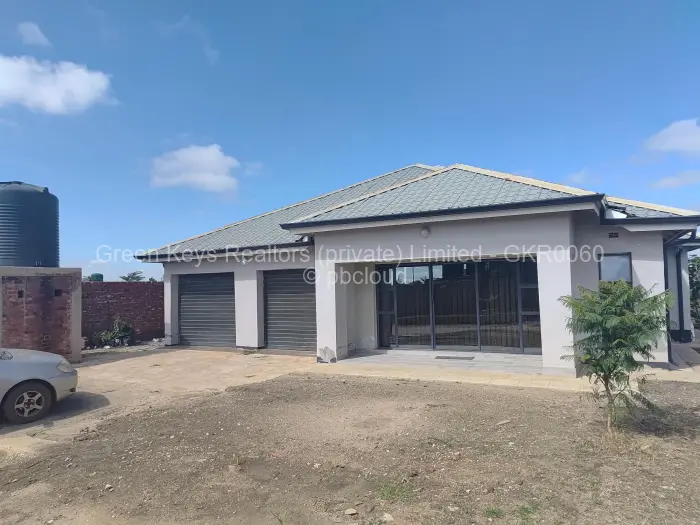 4 Bedroom House for Sale in Haydon Park, Mazowe