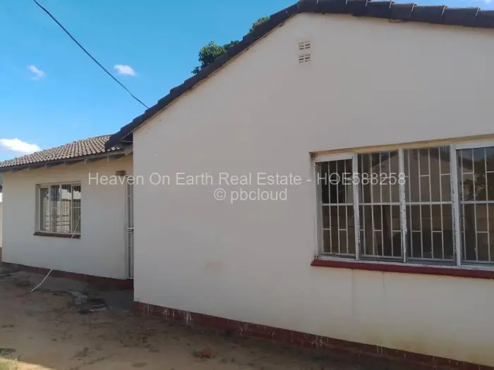 3 Bedroom House for Sale in Eastlea, Harare