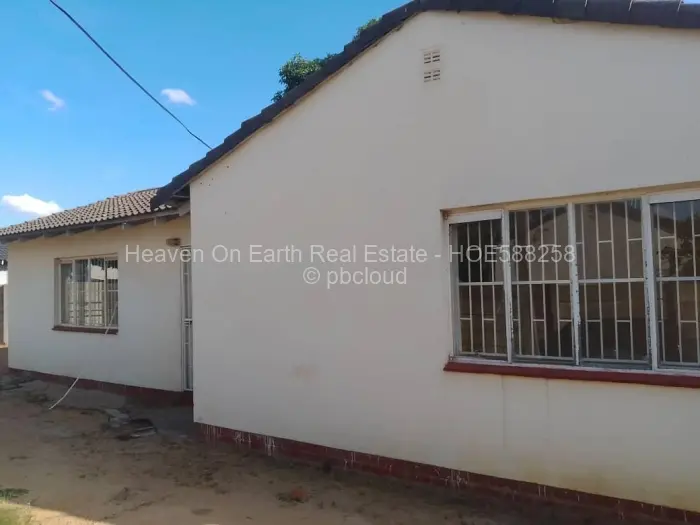 3 Bedroom House for Sale in Eastlea, Harare