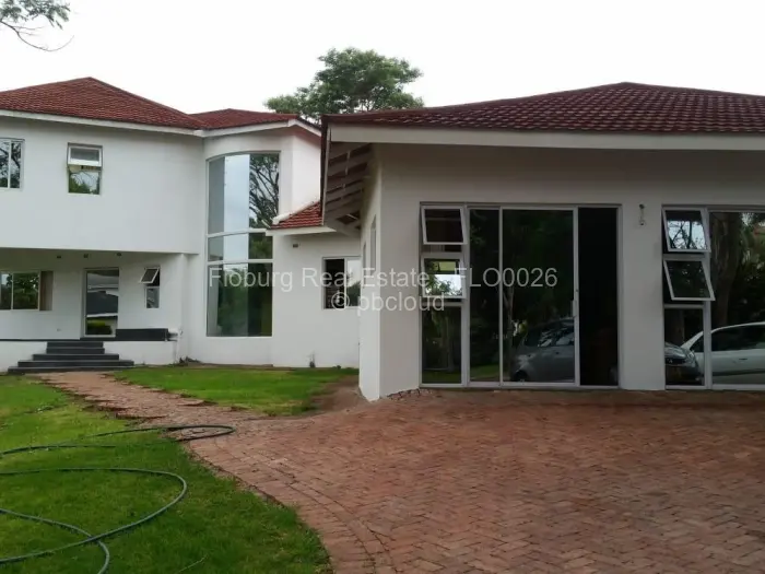 5 Bedroom House to Rent in Borrowdale Brooke, Harare