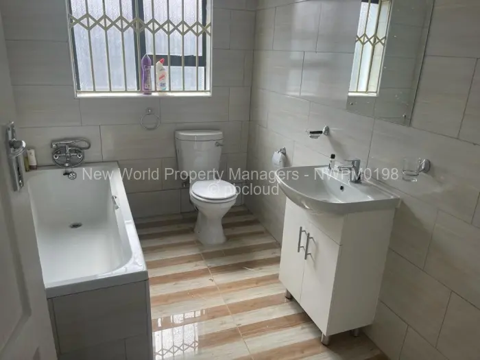 Flat/Apartment to Rent in Marimba Park, Harare