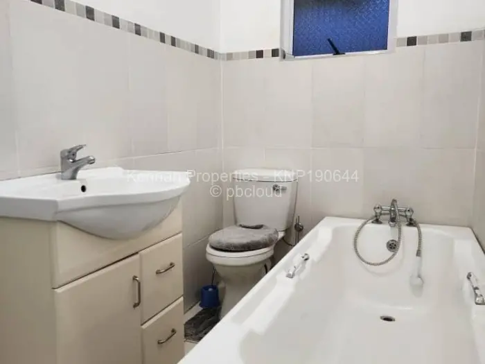 Townhouse/Cluster to Rent in Ballantyne Park, Harare