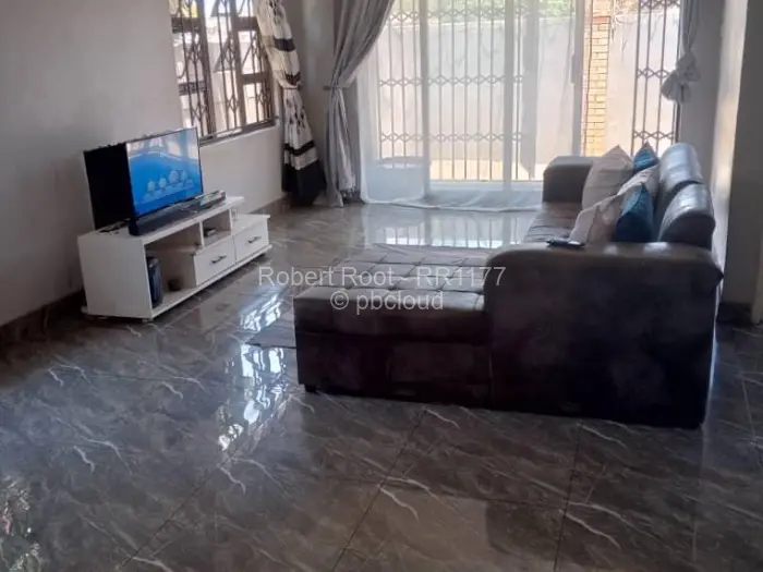 3 Bedroom House to Rent in Glen Norah, Harare