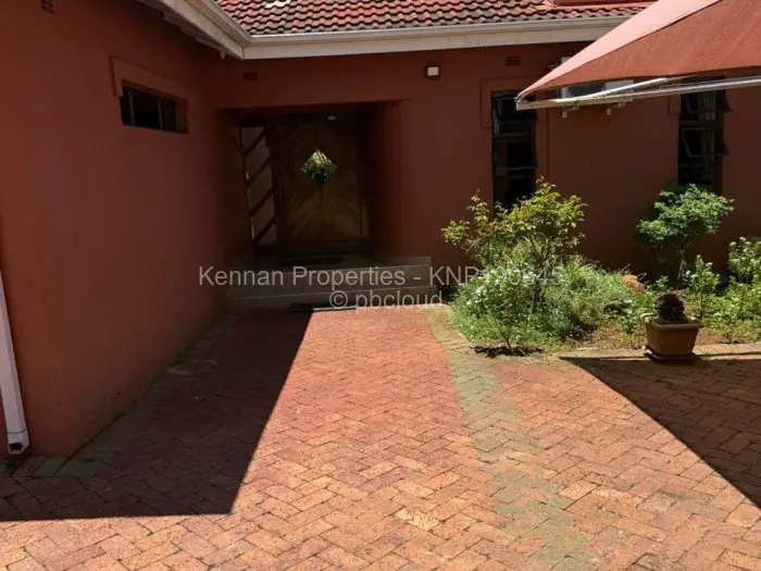 4 Bedroom House for Sale in Borrowdale Brooke, Harare