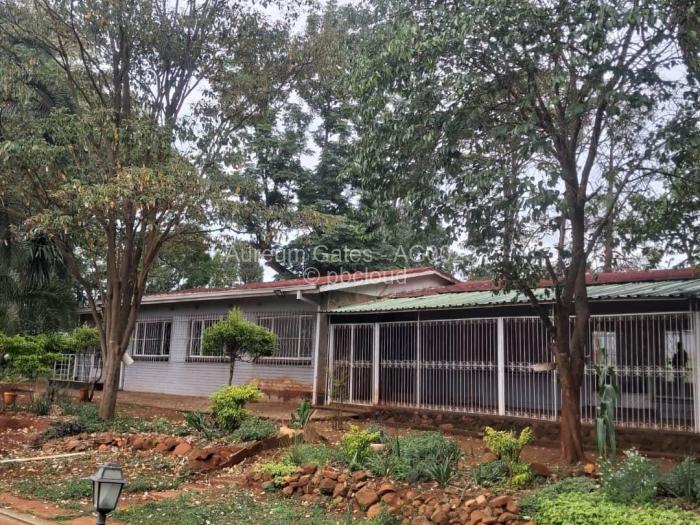 4 Bedroom House to Rent in Greystone Park, Harare