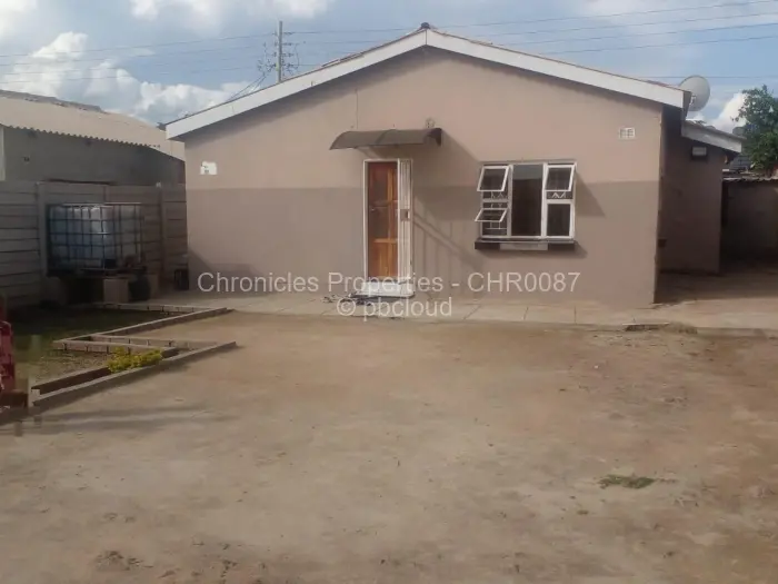 2 Bedroom House for Sale in Budiriro, Harare