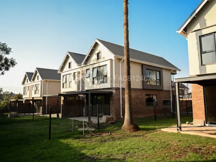 Townhouse/Cluster to Rent in Greendale, Harare